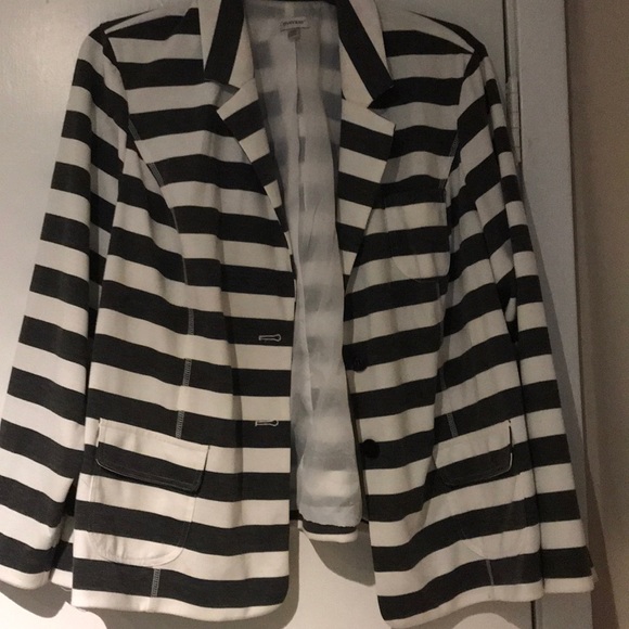 Striped Blazer - Picture 3 of 5